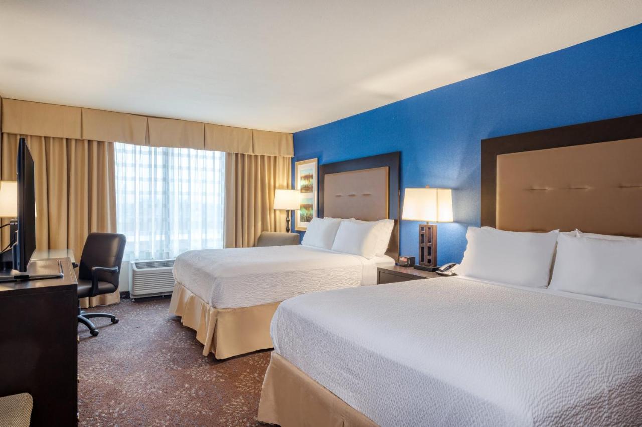 Holiday Inn - Terre Haute By Ihg Exterior photo