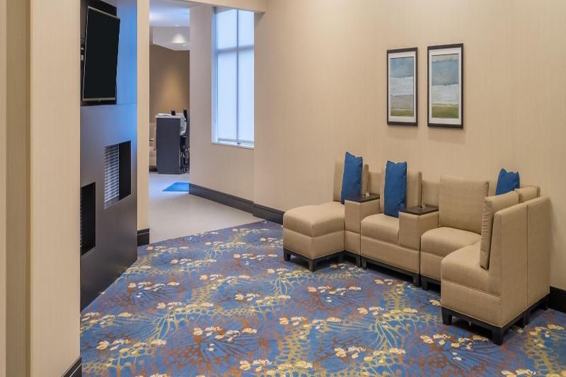 Holiday Inn - Terre Haute By Ihg Exterior photo